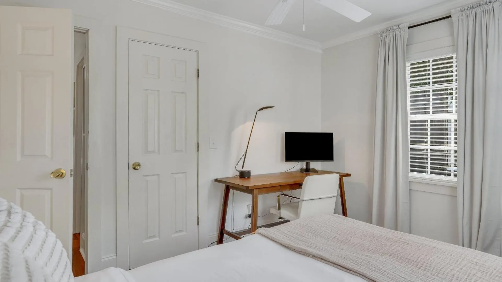 Charming Cottage Near Forsyth Park Heated Pool Access Walk To Restaurants Historic Sites More 1390 Savannah Estados Unidos